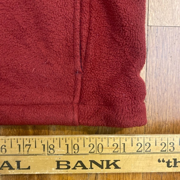 Woolrich Fleece Zip Up Maroon Vest Men’s Size Large 2 Pockets Waist Cord - Picture 9 of 9